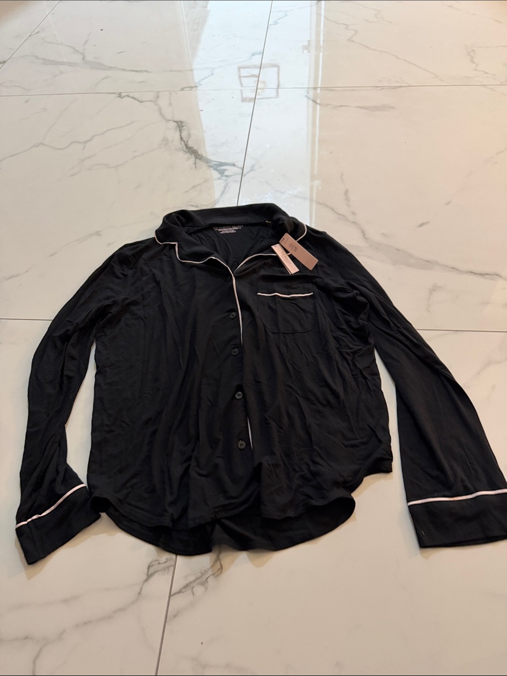 Victoria's Secret Black Button-Down Shirt with White Piping small NWT @@@